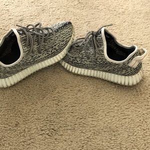 Yeezy turtle doves